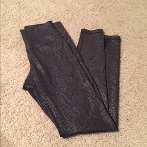 Lululemon Wunder Under high rise tight sz 6